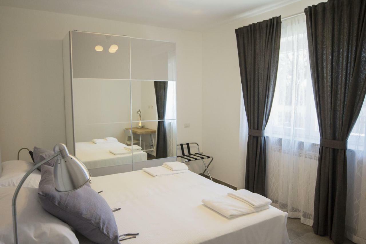 Apartamento Rosa'S House Rome Airport Fiumicino Exterior foto