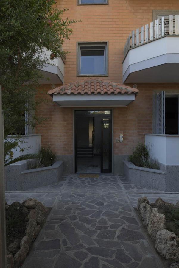 Apartamento Rosa'S House Rome Airport Fiumicino Exterior foto